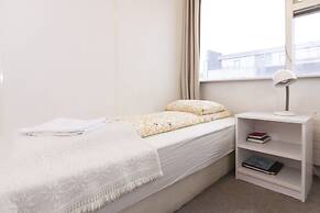 101 Guesthouse Hotel