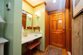 Sandaway Suites & Beach