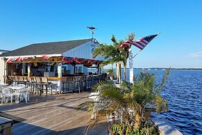 Sandaway Suites & Beach