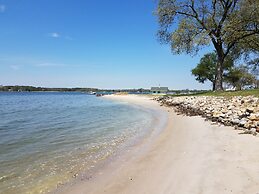 Sandaway Suites & Beach