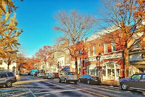 Sandaway Suites & Beach