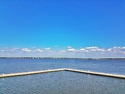 Sandaway Suites & Beach