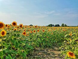 Sandaway Suites & Beach