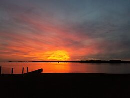 Sandaway Suites & Beach