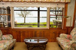 Sandaway Suites & Beach