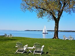 Sandaway Suites & Beach