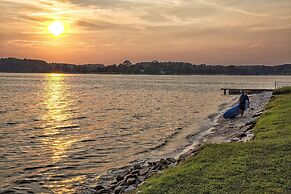 Sandaway Suites & Beach