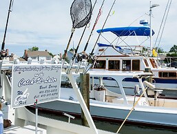 Sandaway Suites & Beach