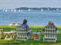 Sandaway Suites & Beach