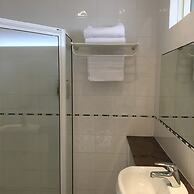 The Waverley International Hotel