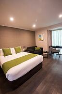 The Waverley International Hotel