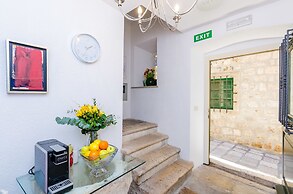 Villa Flores - Apartments