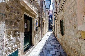 Villa Flores - Apartments