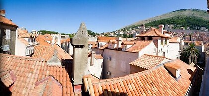 Villa Flores - Apartments