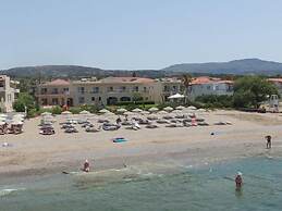 Maravel Star Art Hotel