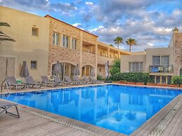 Maravel Star Art Hotel