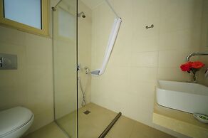 Maravel Star Art Hotel