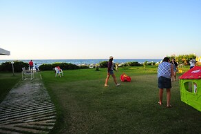 Maravel Star Art Hotel