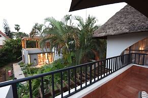 Le Petit Village Hotel & Spa