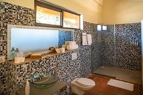 Le Petit Village Hotel & Spa