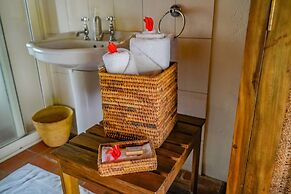 Le Petit Village Hotel & Spa