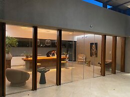 Le Petit Village Hotel & Spa