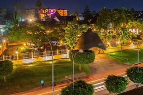 Le Petit Village Hotel & Spa