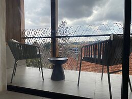 Le Petit Village Hotel & Spa