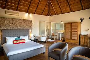 Le Petit Village Hotel & Spa