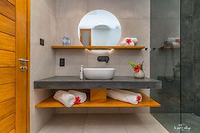 Le Petit Village Hotel & Spa