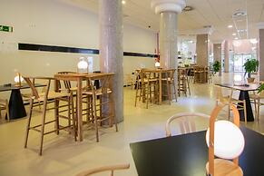 Cullera Holiday Hotel