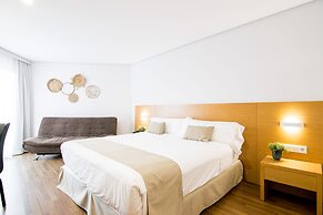 Cullera Holiday Hotel