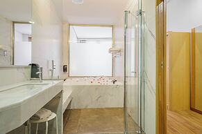Cullera Holiday Hotel