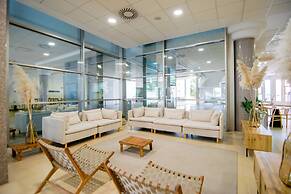 Cullera Holiday Hotel