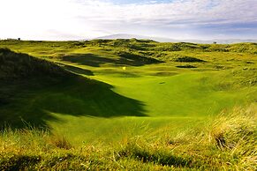 The Ugadale Hotel and Cottages