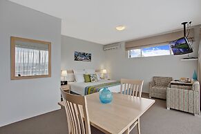 Quality Suites Pioneer Sands