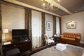 Vintage Boutique Hotel