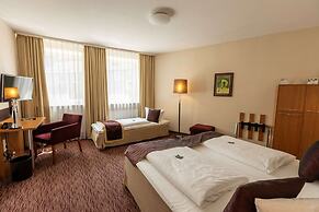 Comfort Hotel Tom Kyle