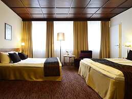 Comfort Hotel Tom Kyle