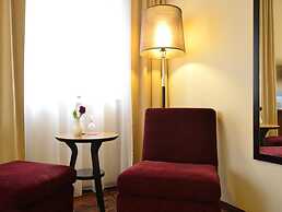 Comfort Hotel Tom Kyle