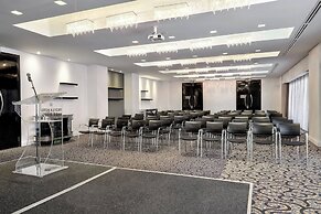 Protea Hotel Fire & Ice by Marriott JHB Melrose Arch