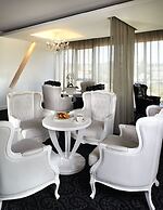 Protea Hotel Fire & Ice by Marriott JHB Melrose Arch