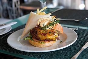 Protea Hotel Fire & Ice by Marriott JHB Melrose Arch