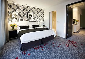 Protea Hotel Fire & Ice by Marriott JHB Melrose Arch