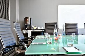 Protea Hotel Fire & Ice by Marriott JHB Melrose Arch