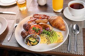 Protea Hotel Fire & Ice by Marriott JHB Melrose Arch