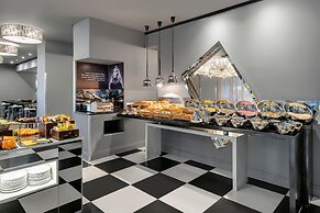 Protea Hotel Fire & Ice by Marriott JHB Melrose Arch