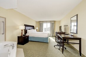 Hilton Garden Inn Waldorf