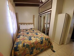 Sunset Gardens Guesthouse