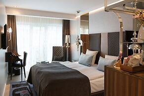 Tivoli Hotel